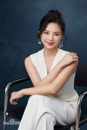 吴丹丹 profil kép