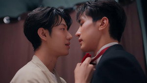 หมัดน็อกล็อกหัวใจ kép
