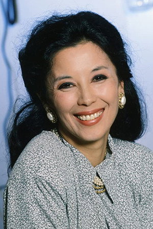 France Nuyen profil kép