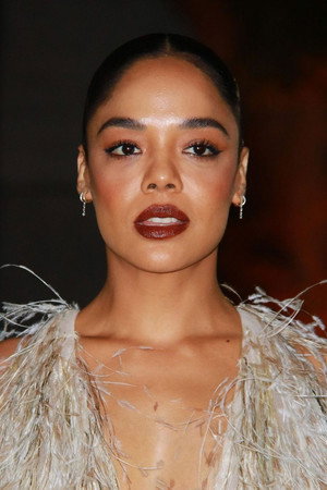 Tessa Thompson profil kép
