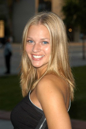 A.J. Cook profil kép