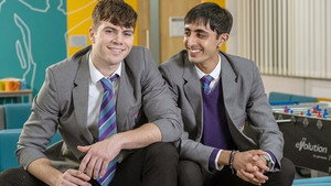 Ackley Bridge 3. évad Ep.5 5. epizód