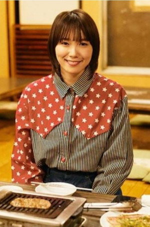 ひねくれ女のボッチ飯 poszter