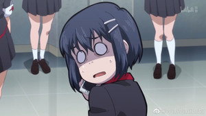 大王不高兴 kép