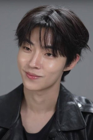 황인엽 profil kép