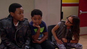 The Haunted Hathaways 1. évad Ep.18 18. epizód
