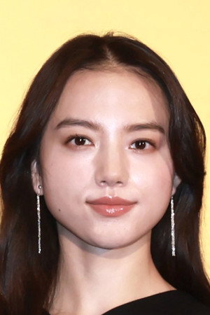清原果耶 profil kép