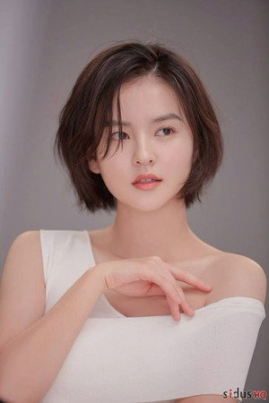김윤혜 profil kép