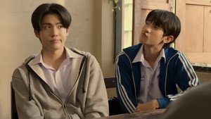 ต้นส้มบ้านเขา แต่ผลส้มหล่นมาบ้านเราตลอดเลย kép