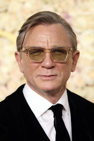 Daniel Craig profil kép