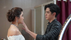 รักนี้ต้องเจียระไน kép