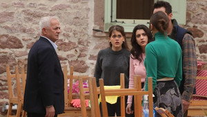 Cennetin Çocukları 1. évad Ep.28 28. epizód