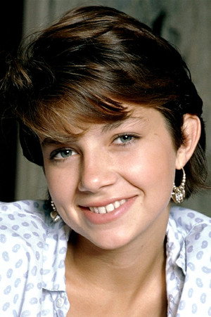 Justine Bateman profil kép