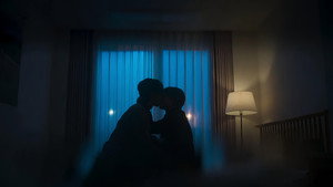 비밀 사이 kép