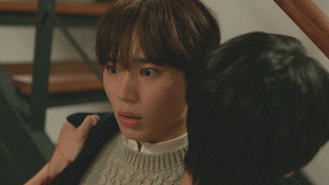 비밀 사이 1. évad Ep.7 7. epizód