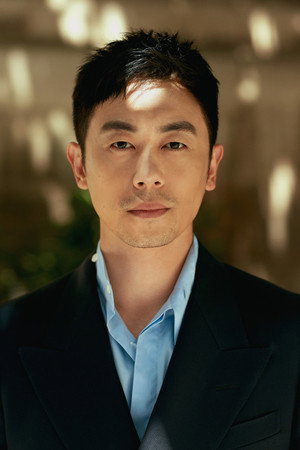 朱亚文 profil kép