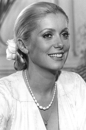 Catherine Deneuve profil kép