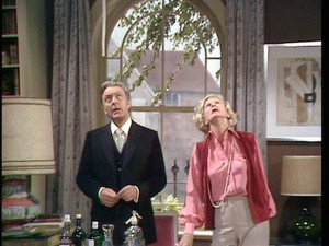Two's Company 1. évad Ep.3 3. epizód