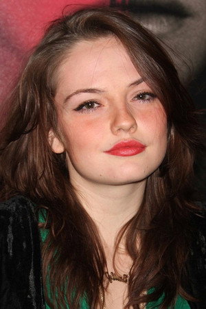Emily Meade profil kép