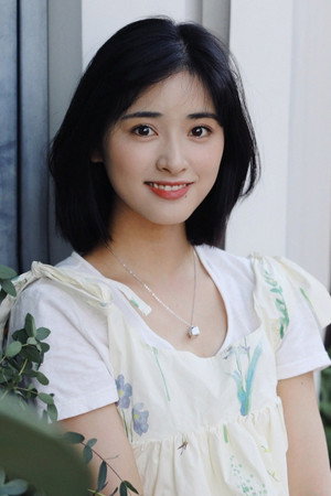 沈月 profil kép