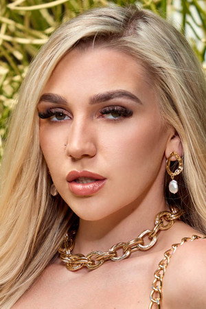 Kendra Sunderland profil kép
