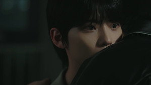체크 남방을 입은 사내 kép