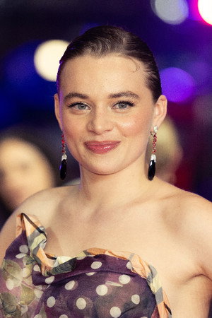 Luna Wedler profil kép