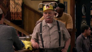Sullivan & Son 3. évad Ep.12 12. epizód