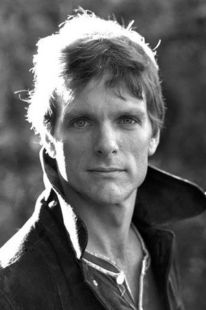 Keir Dullea profil kép
