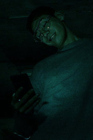 썸바디 poszter