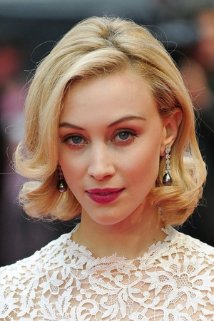 Sarah Gadon profil kép