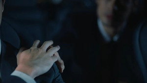 คมเดือน kép