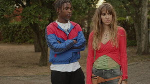 Welcome to the Family 1. évad Ep.5 Lola