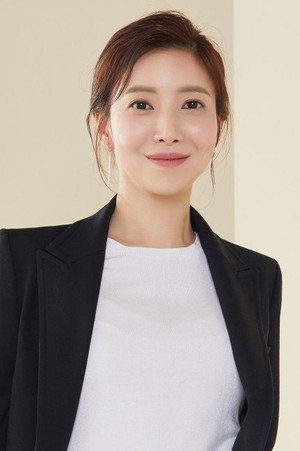 윤세아 profil kép