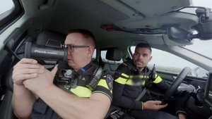 Over de A4 1. évad Ep.7 7. epizód