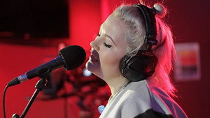 BBC Radio 1's Live Lounge 8. évad Ep.2 2. epizód