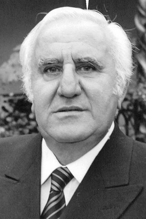 Adolfo Celi profil kép