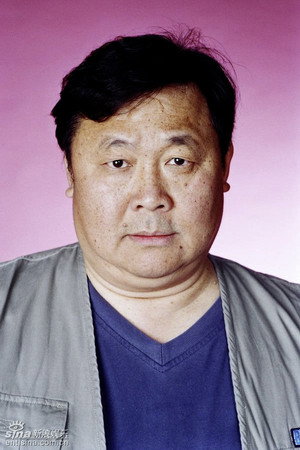 秦煌 profil kép