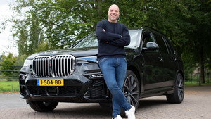 Bij Andy in de Auto kép