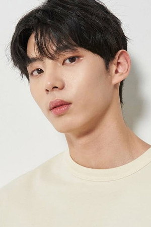 김어진 profil kép