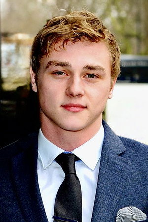 Ben Hardy profil kép