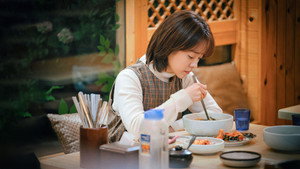 봄밤 kép