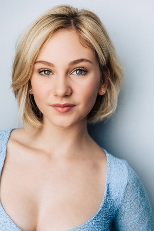 Lily Brooks O'Briant profil kép
