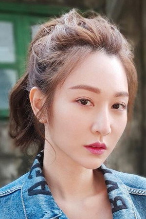 曾莞婷 profil kép