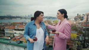 Kiran ve Sara ile İstanbul'un En İyileri 1. évad Ep.1 1. epizód