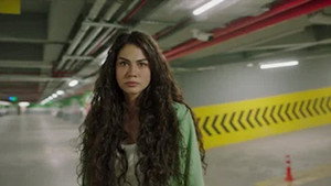 Adım Farah 1. évad Ep.35 35. epizód