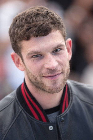 Arnaud Valois profil kép