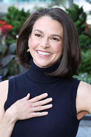 Sutton Foster profil kép