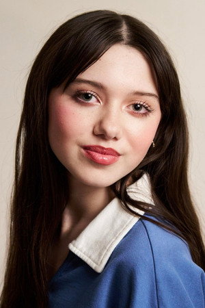 Violet McGraw profil kép