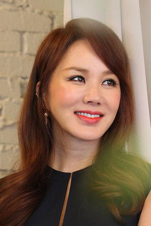 엄정화 profil kép